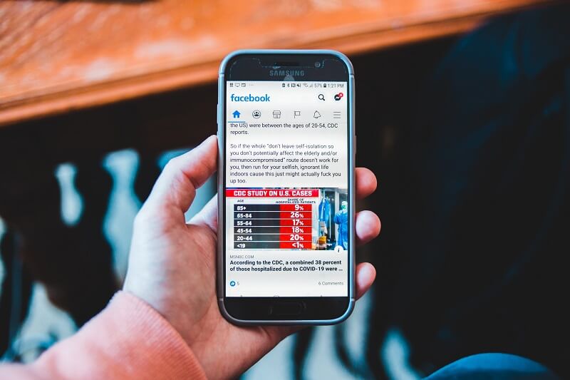 dangers de facebook - dépendance