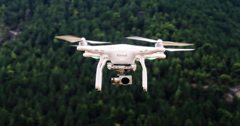 spy drone | 7 meilleurs drones espions 2022 pour l'espionnage, la surveillance, etc.